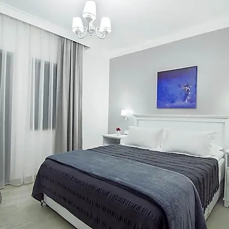 Rodina Hotel apartamentowy 4*