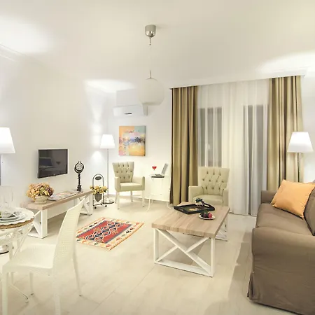 Rodina Apartahotel Kusadasi